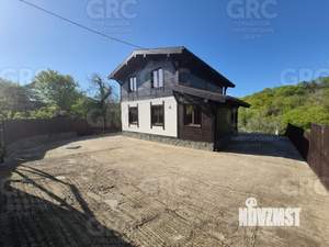 Коттедж 225м², 2-этажный, участок 5 сот.  