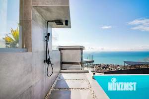 Дом 270м², 2-этажный, участок 6 сот.  