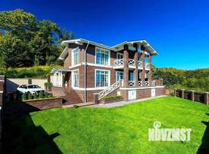 Дом 200м², 2-этажный, участок 7 сот.  