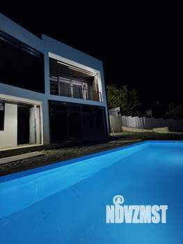 Коттедж 176м², 2-этажный, участок 5 сот.  