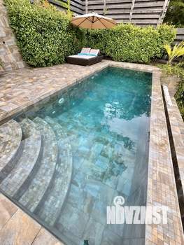 Дом 200м², 2-этажный, участок 10 сот.  