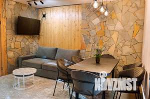 Дом 60м², 2-этажный, участок 3 сот.  