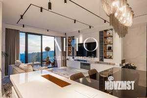 Дом 340м², 3-этажный, участок 6 сот.  