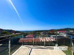 Таунхаус 200м², 2-этажный, участок 5 сот.  