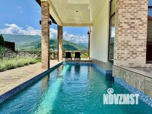 Дом 250м², 3-этажный, участок 10 сот.  