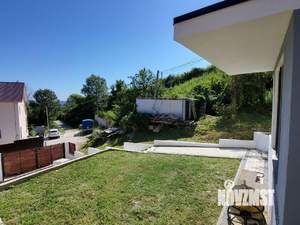 Коттедж 190м², 3-этажный, участок 4 сот.  