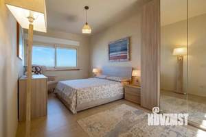 Коттедж 278м², 2-этажный, участок 6 сот.  