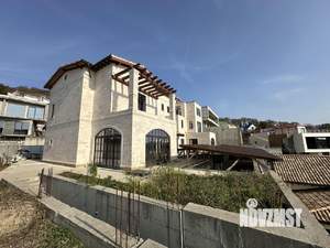 Коттедж 1200м², 3-этажный, участок 23 сот.  