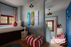 Дом 400м², 2-этажный, участок 15 сот.  