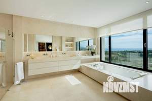 Коттедж 189м², 2-этажный, участок 8 сот.  