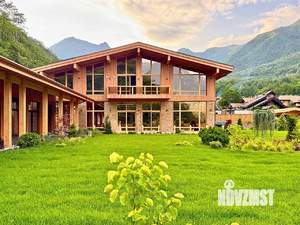 Дом 650м², 2-этажный, участок 30 сот.  