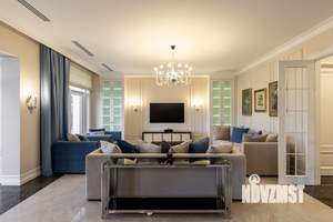 Таунхаус 304м², 3-этажный, участок 4 сот.  