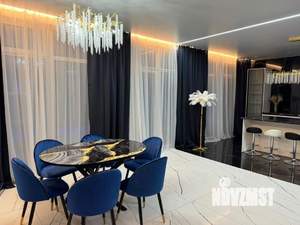 Дом 220м², 2-этажный, участок 8 сот.  