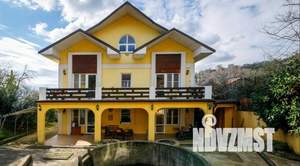 Дом 470м², 3-этажный, участок 12 сот.  