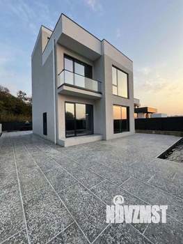 Дом 240м², 2-этажный, участок 4 сот.  