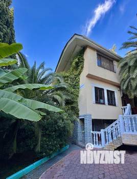 Дом 271м², 4-этажный, участок 7 сот.  