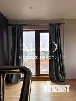 Коттедж 250м², 3-этажный, участок 6 сот.  