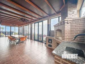 Дом 230м², 2-этажный, участок 8 сот.  