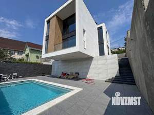 Дом 247м², 2-этажный, участок 7 сот.  