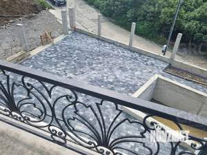 Дом 180м&sup2;, 2-этажный, участок 4 сот.  