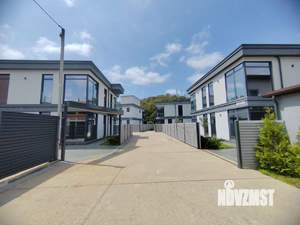 Коттедж 156м², 2-этажный, участок 4 сот.  