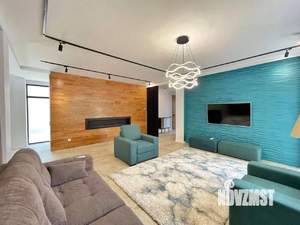Дом 250м², 2-этажный, участок 8 сот.  