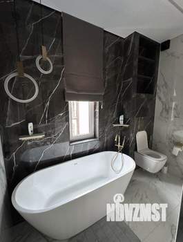 Дом 142м², 2-этажный, участок 3 сот.  