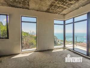 Коттедж 248м², 2-этажный, участок 5 сот.  