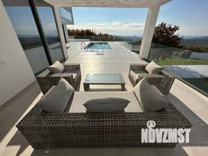 Дом 250м², 2-этажный, участок 10 сот.  