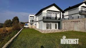 Дом 130м², 2-этажный, участок 6 сот.  