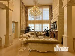 Дом 650м², 3-этажный, участок 16 сот.  