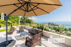 Дом 200м&sup2;, 2-этажный, участок 10 сот.  