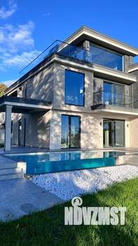 Коттедж 300м², 2-этажный, участок 6 сот.  