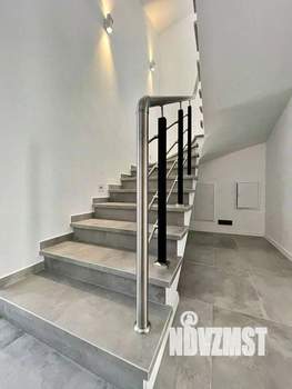 Таунхаус 195м², 2-этажный, участок 5 сот.  