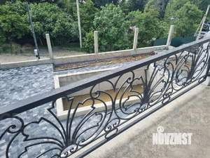 Дом 180м&sup2;, 2-этажный, участок 4 сот.  