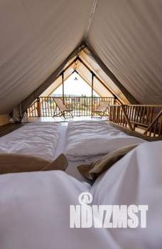 Дом 64м&sup2;, 2-этажный, участок 4 сот.  