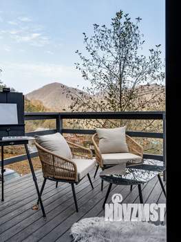 Дом 35м&sup2;, 2-этажный, участок 5 сот.  