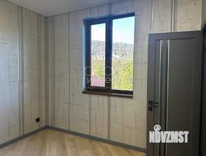 Коттедж 300м², 3-этажный, участок 5 сот.  