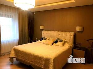 Дом 315м², 3-этажный, участок 10 сот.  