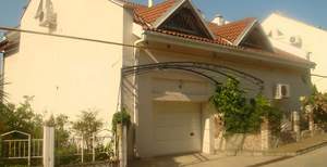Дом 450м², 4-этажный, участок 7 сот.  