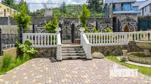 Дом 606м², 3-этажный, участок 7 сот.  