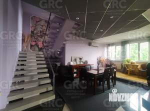Дом 240м², 3-этажный, участок 7 сот.  