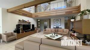 Коттедж 450м², 3-этажный, участок 6 сот.  