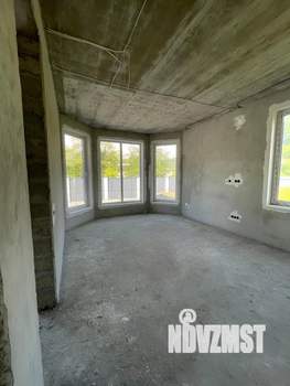 Дом 170м², 2-этажный, участок 3 сот.  