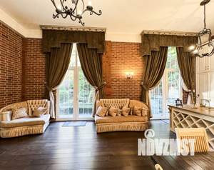 Коттедж 240м², 2-этажный, участок 8 сот.  