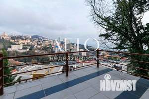 Дом 151м², 3-этажный, участок 2 сот.  