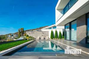 Дом 350м², 2-этажный, участок 12 сот.  