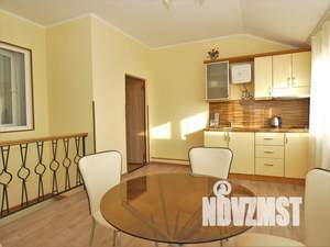 Таунхаус 140м², 3-этажный, участок 140 сот.  