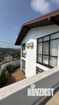 Дом 180м², 2-этажный, участок 5 сот.  