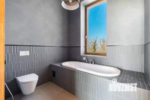 Дом 350м², 3-этажный, участок 9 сот.  